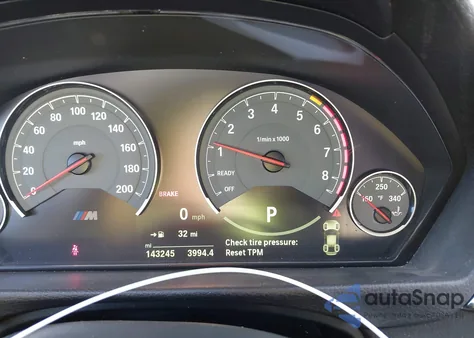 2015 BMW M3 z USA, uszkodzony, nr VIN WBS3C9C56FP803789